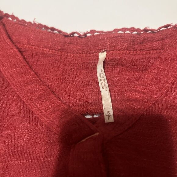 Free People Serafina Embroidered Floral Crochet Boho Top in Sangria Combo S - Picture 9 of 12